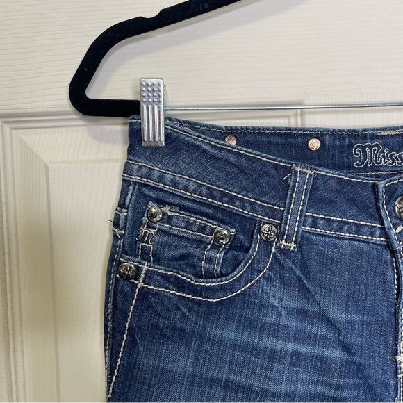 Miss Me Shine On Boot JP5645B Flap Pockets Embellished Jeans Sz 27 - Picture 2 of 8